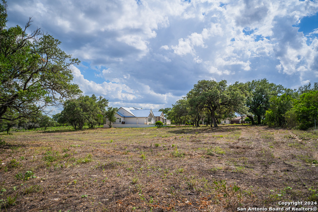 Listing photo id 21 for 13402 Lucas Cir