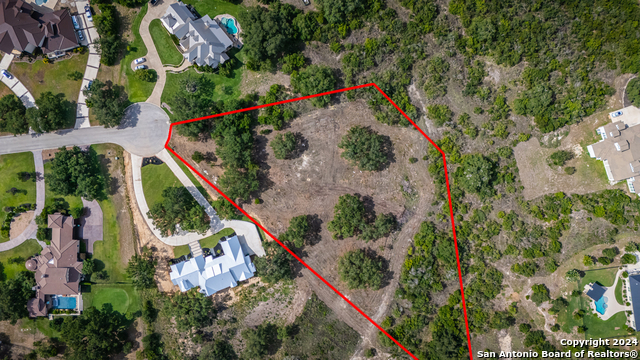 Listing photo id 40 for 13402 Lucas Cir