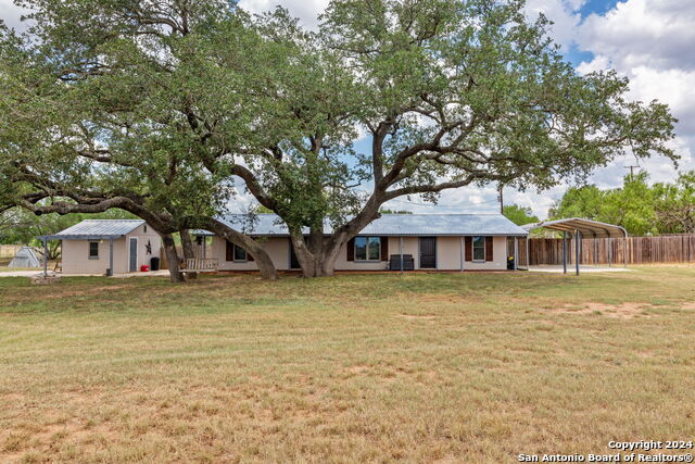 Listing photo id 20 for 1797 County Road 1660