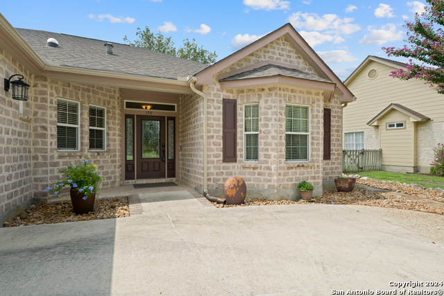 Details for 129 Evergreen St W, Boerne, TX 78006