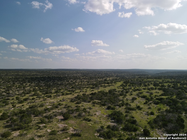 Listing photo id 9 for 00 Brynner Rd