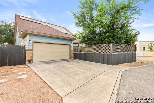 Listing photo id 30 for 1654 Cotton Crossing