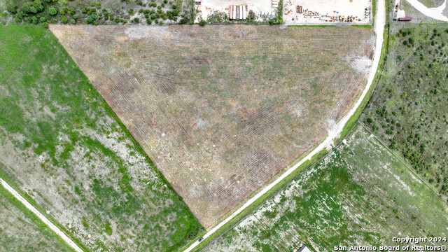 Listing photo id 8 for 000 N I-37 Access Rd