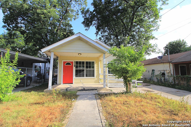 Image 8 of 8 For 319 Noria St