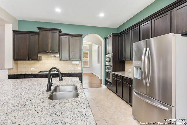 Image 14 of 31 For 13247 Helotes Cir