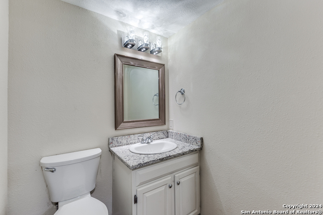 Image 10 of 25 For 8418 Timber Briar St