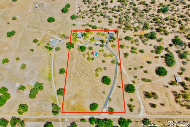 Details for 415 Private Road 7822, Natalia, TX 78059