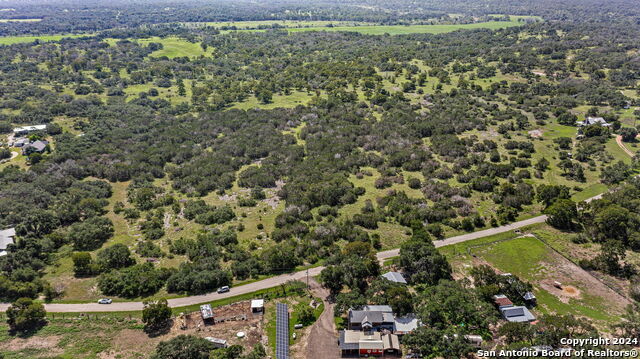 Image 14 of 24 For 985 River Bend