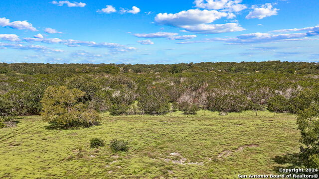 Image 6 of 24 For 985 River Bend