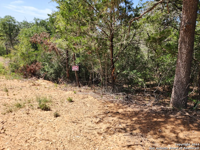 Image 5 of 10 For Lot 310 Kalihi Court