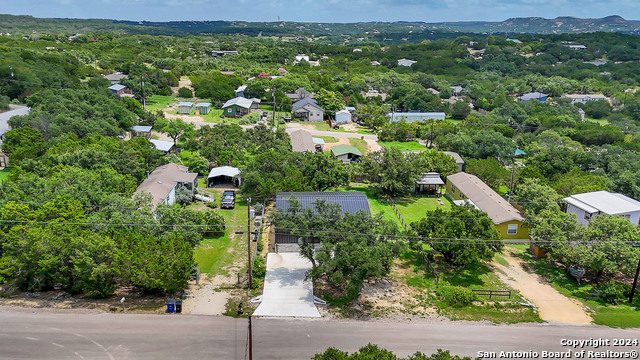 Details for 1345 Willow Dr, Canyon Lake, TX 78133