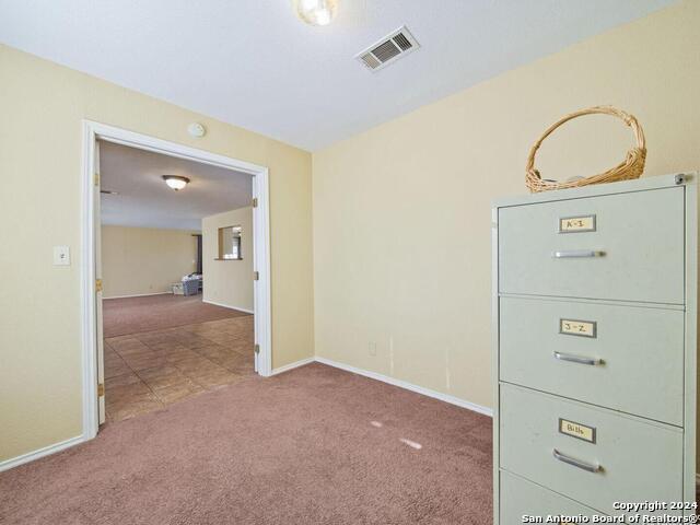 Listing photo id 18 for 17475 Fm 463