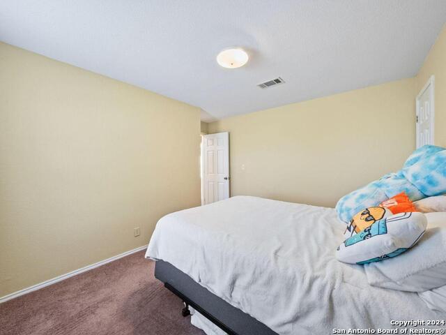 Listing photo id 22 for 17475 Fm 463