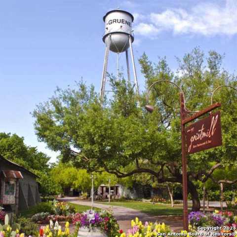 Image 27 of 28 For 957 Easy Gruene