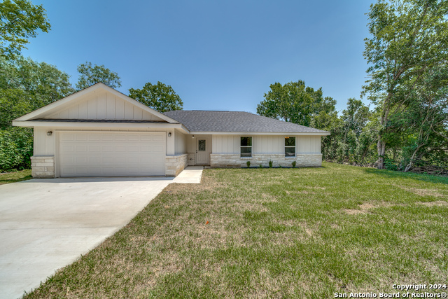 Details for 105 Indian Trail, Seguin, TX 78155