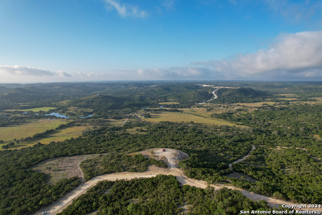 Listing photo id 2 for 689 Us Highway 287