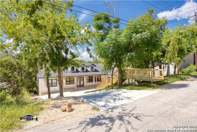 Details for 112 Sparrow Hawk, Boerne, TX 78006