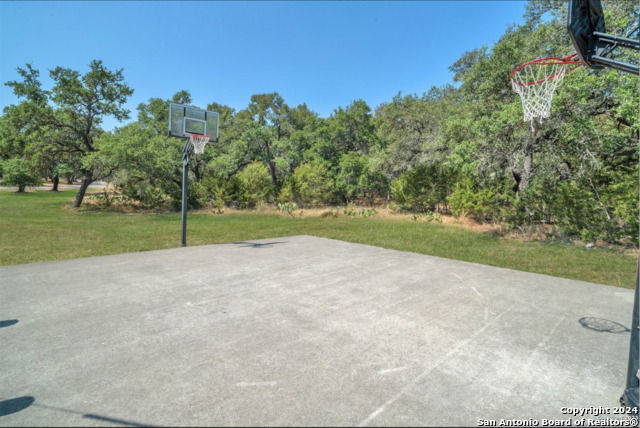 Image 21 of 23 For 1260 Live Oak Dr