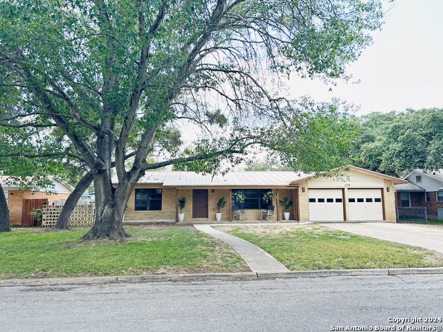 Details for 129 Beechwood Ave, Universal City, TX 78148