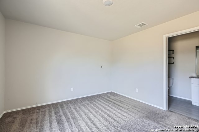 Listing photo id 20 for 5343 Forbs Ln