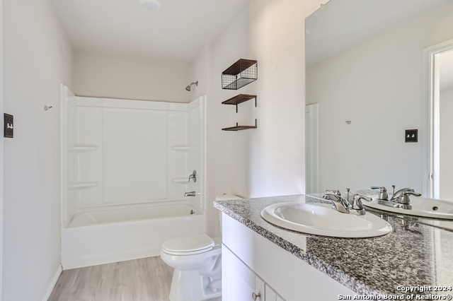 Listing photo id 21 for 5343 Forbs Ln