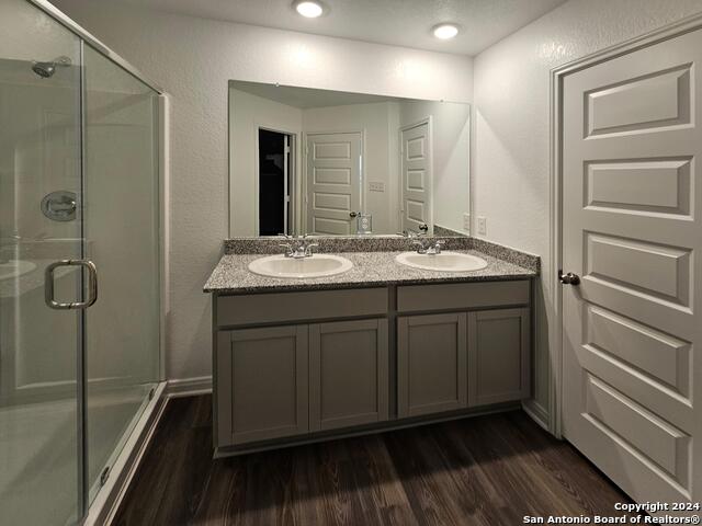 Image 7 of 26 For 8546 Redhawk Loop