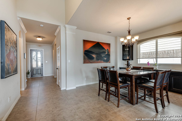 Image 7 of 39 For 24130 Viento Oaks