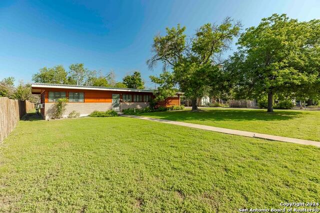 Details for 316 Travis St., Kerrville, TX 78028