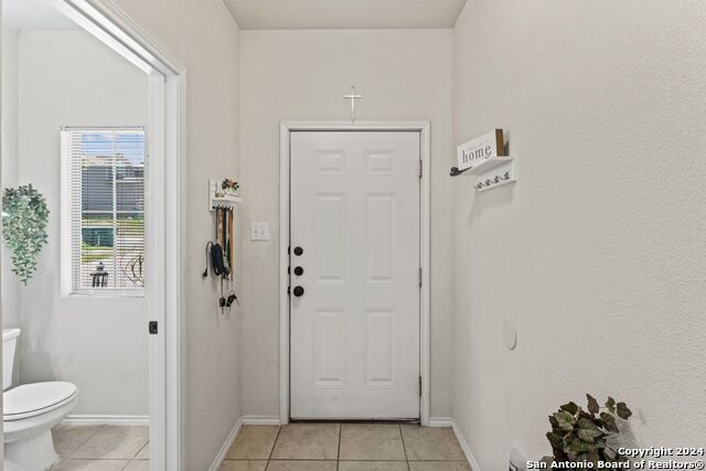 Image 4 of 31 For 7218 7220 Colina Way