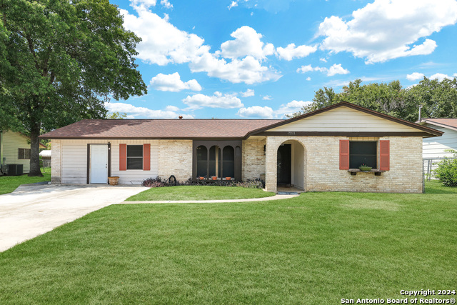 Details for 7211 Sulky Ln, San Antonio, TX 78240