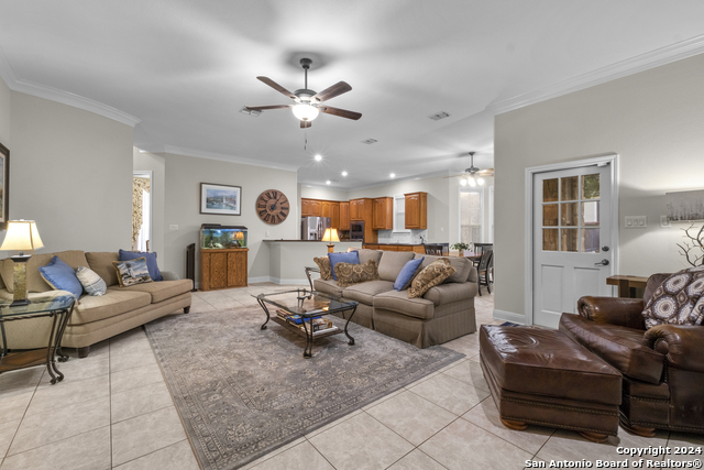 Image 17 of 47 For 9627 Rosemont Way