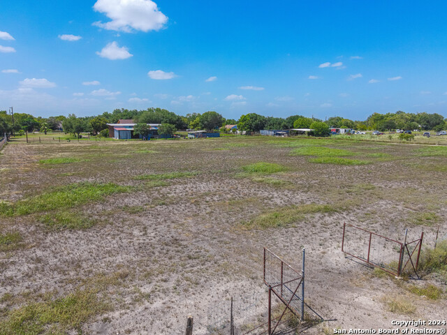 Image 10 of 29 For Tbd Pearsall Rd