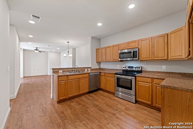 Image 22 of 42 For 230 Waggoman Dr.