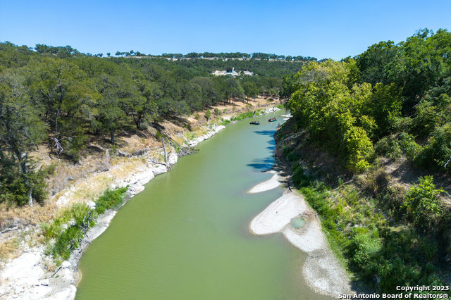 Details for 1015 Pristine Pkwy, Canyon Lake, TX 78133