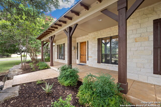 Details for 8265 Jamestown Sq, Boerne, TX 78015