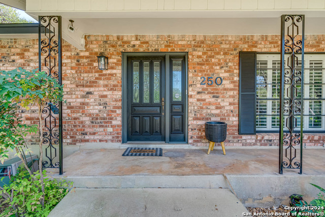 Listing photo id 42 for 250 Donella Drive