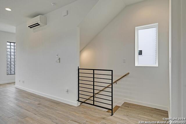 Image 10 of 23 For 1735 Gramercy Pl Unit 201 W