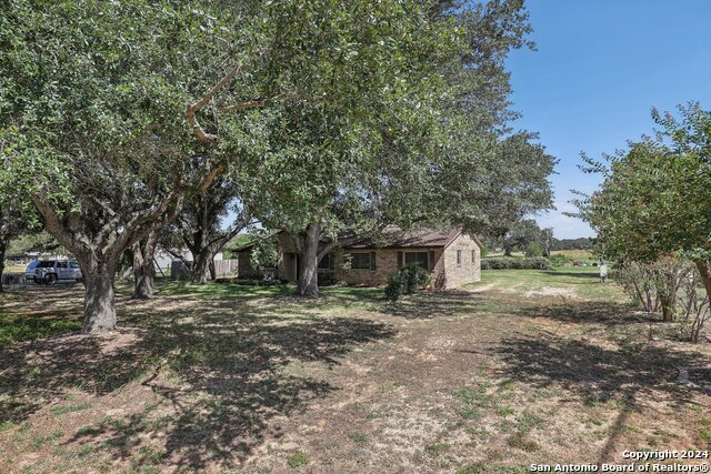 Listing photo id 2 for 3257 And 3275 Hardy Rd