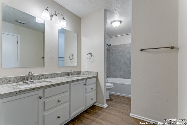 Image 16 of 25 For 7311 Belmede Ct