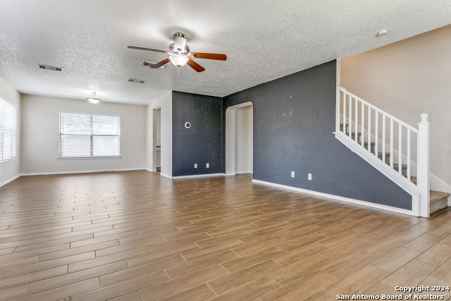 Image 6 of 25 For 7311 Belmede Ct