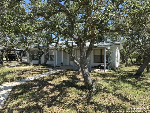 Details for 225 & 239 Sky Harbor Rd, Mountain Home, TX 78058