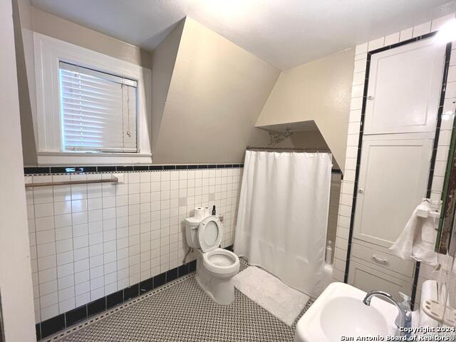 Image 13 of 15 For 2226 W Gramercy Pl