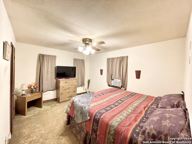 Listing photo id 12 for 1130 County Road 270