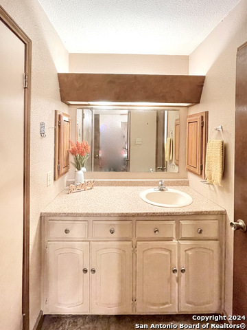 Listing photo id 13 for 1130 County Road 270