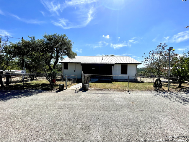 Listing photo id 3 for 1130 County Road 270