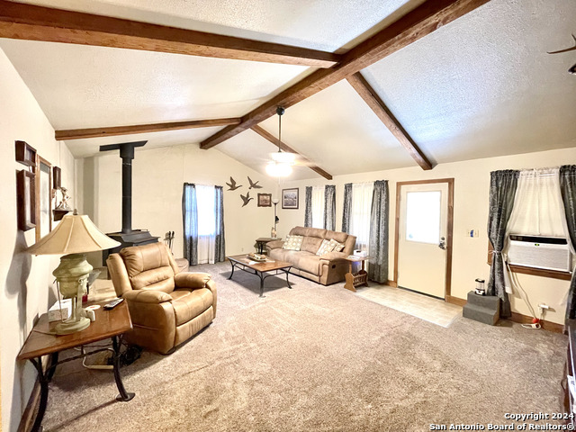 Listing photo id 4 for 1130 County Road 270