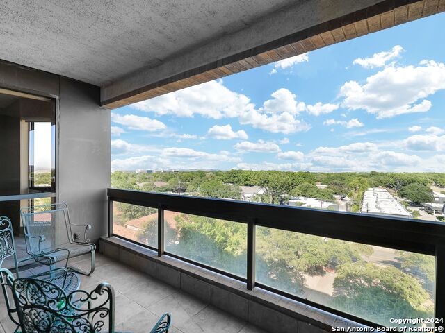 Details for 7887 Broadway  707, San Antonio, TX 78209