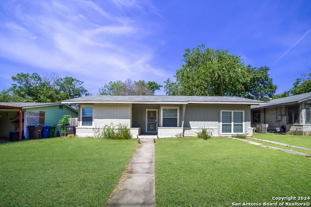 Details for 215 Hartline Dr, San Antonio, TX 78218