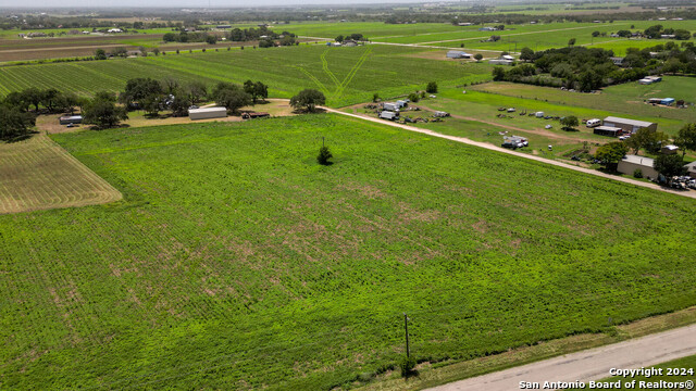 Image 11 of 42 For 4901 Lower Seguin