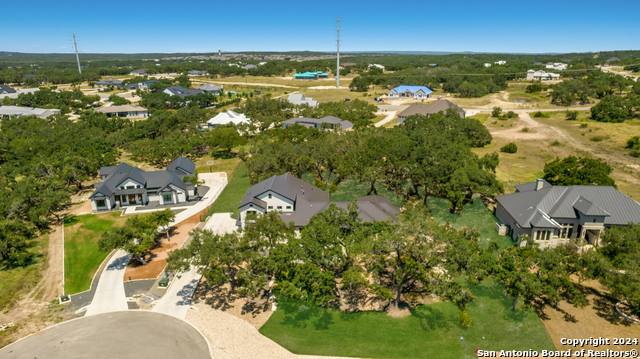 Image 41 of 61 For 718 Post Oak Ridge